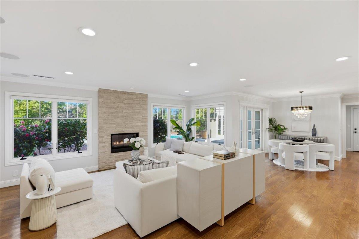 Detail Gallery Image 14 of 50 For 20483 Glen Brae Dr, Saratoga,  CA 95070 - 5 Beds | 3 Baths