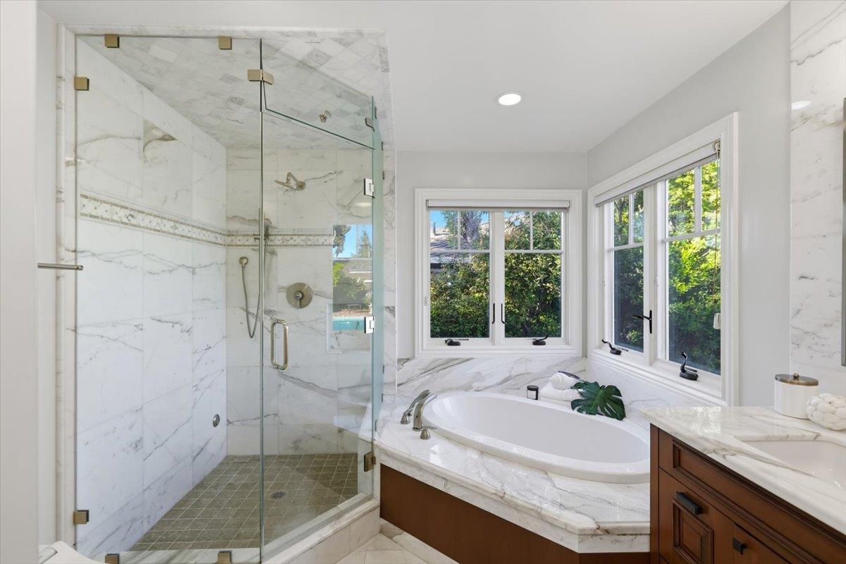 Detail Gallery Image 25 of 50 For 20483 Glen Brae Dr, Saratoga,  CA 95070 - 5 Beds | 3 Baths