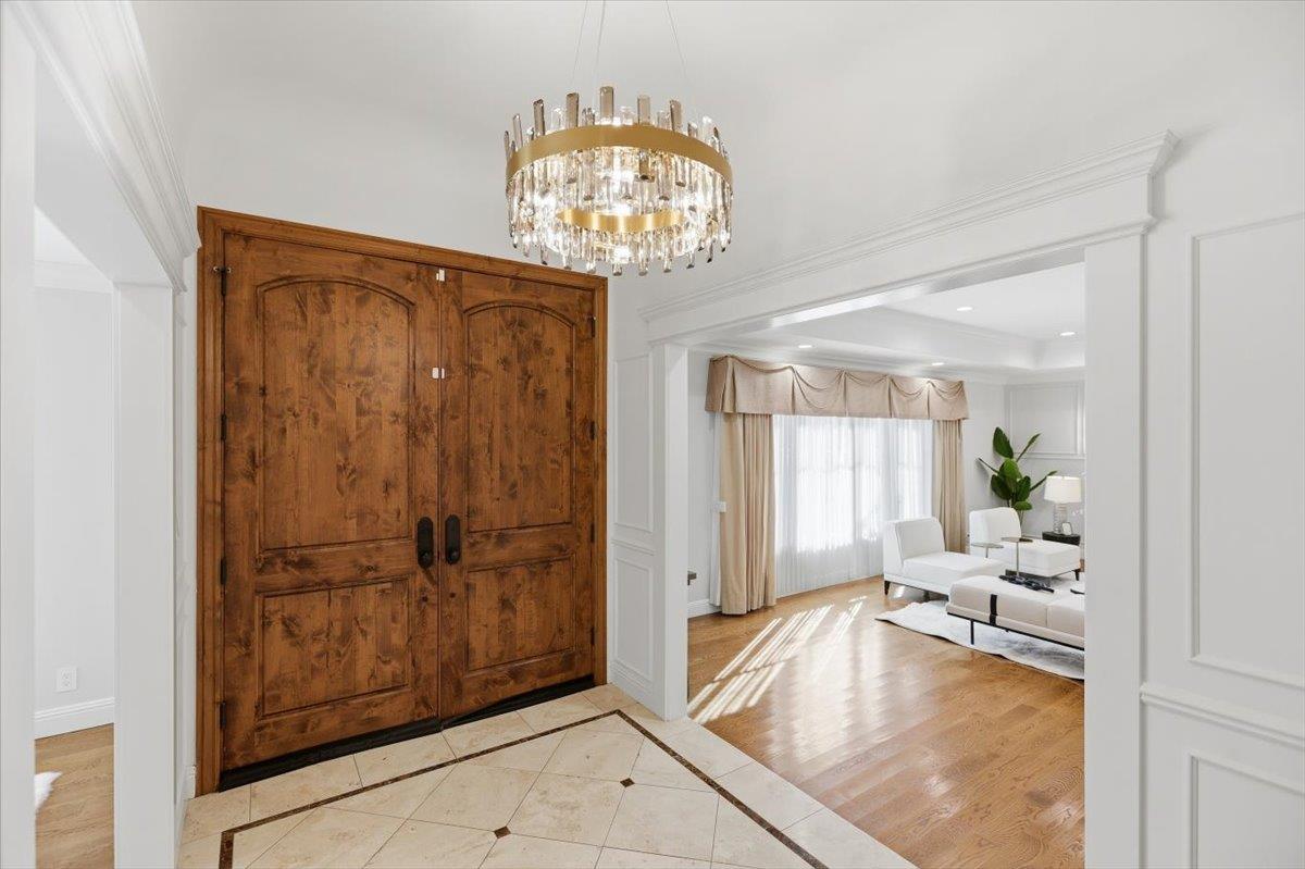 Detail Gallery Image 4 of 50 For 20483 Glen Brae Dr, Saratoga,  CA 95070 - 5 Beds | 3 Baths