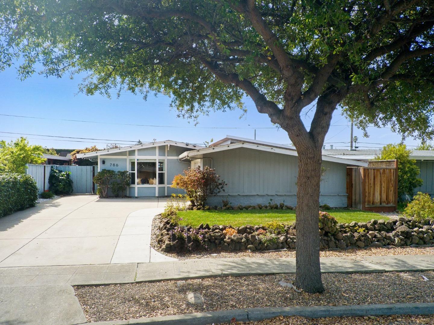 Detail Gallery Image 46 of 49 For 786 Lakewood Dr, Sunnyvale,  CA 94089 - 3 Beds | 2 Baths