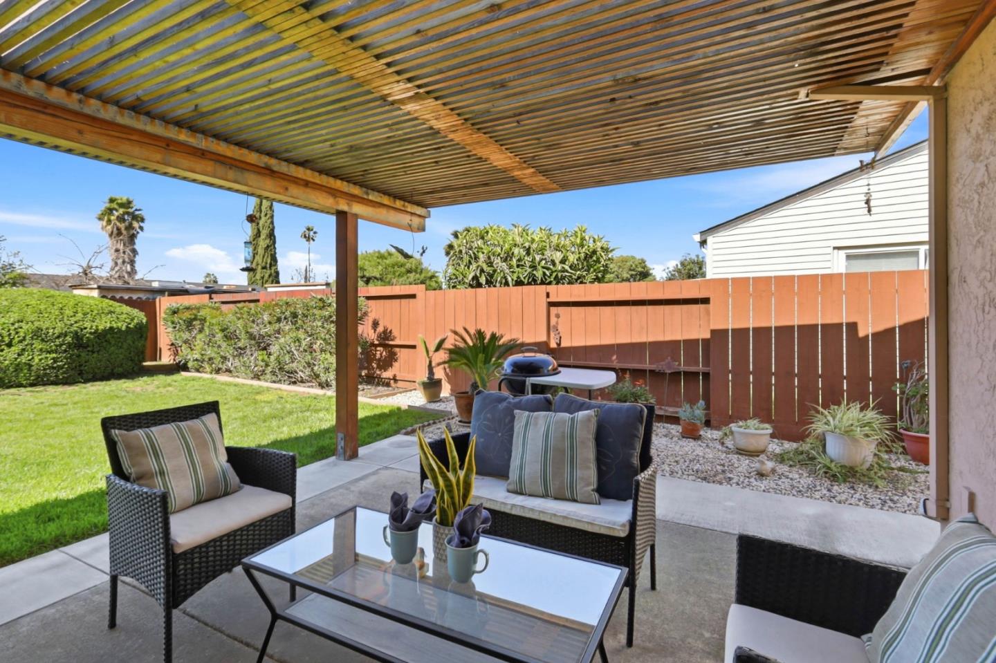 Detail Gallery Image 31 of 40 For 383 Southside Dr, San Jose,  CA 95111 - 4 Beds | 2/1 Baths