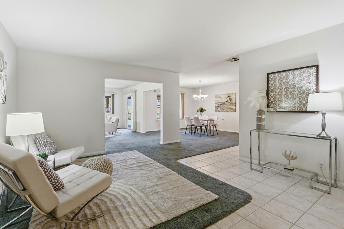 Detail Gallery Image 5 of 40 For 383 Southside Dr, San Jose,  CA 95111 - 4 Beds | 2/1 Baths