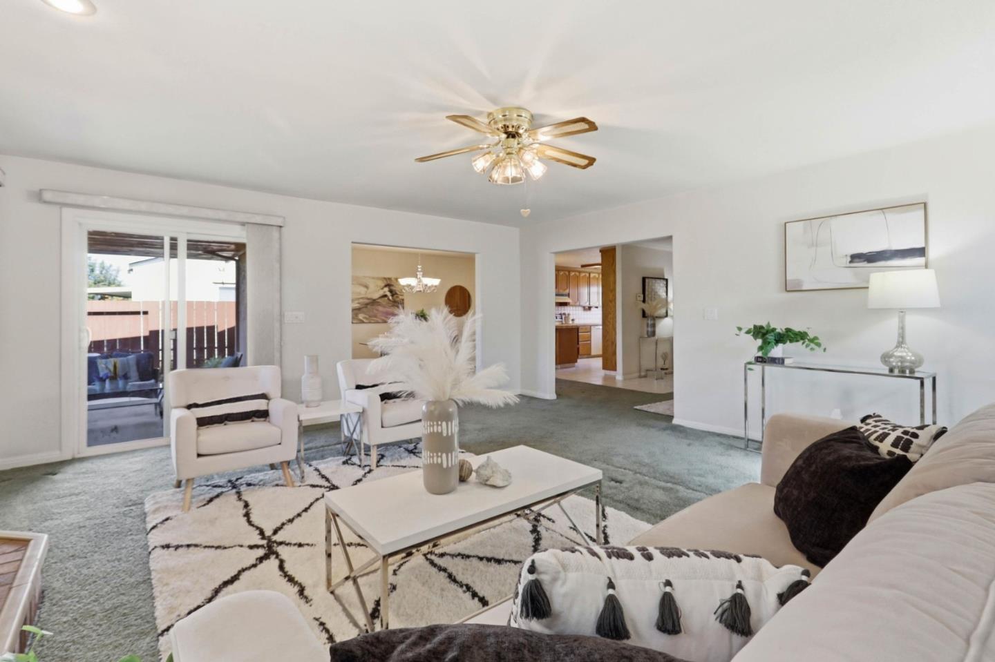 Detail Gallery Image 7 of 40 For 383 Southside Dr, San Jose,  CA 95111 - 4 Beds | 2/1 Baths