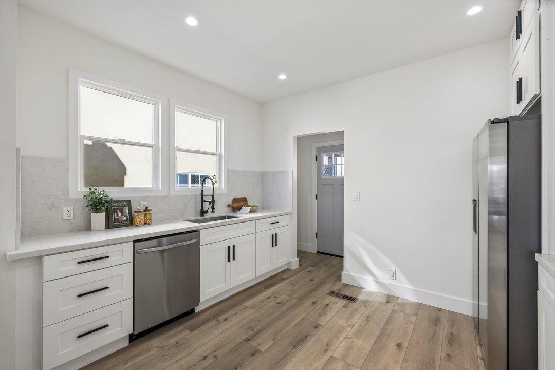 Detail Gallery Image 13 of 31 For 730 3rd Lane, South San Francisco,  CA 94080 - 3 Beds | 2 Baths