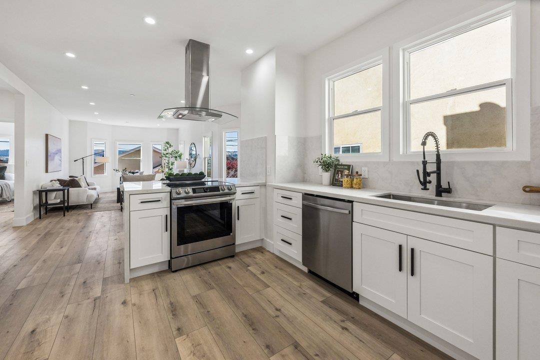 Detail Gallery Image 15 of 31 For 730 3rd Lane, South San Francisco,  CA 94080 - 3 Beds | 2 Baths