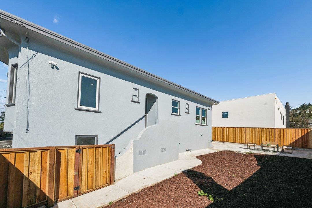 Detail Gallery Image 27 of 31 For 730 3rd Lane, South San Francisco,  CA 94080 - 3 Beds | 2 Baths