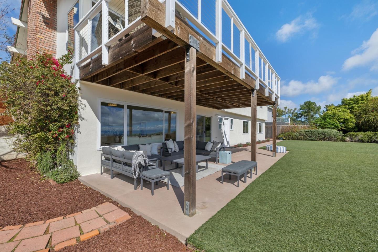 Detail Gallery Image 27 of 36 For 836 Bauer Ct, San Carlos,  CA 94070 - 4 Beds | 2 Baths