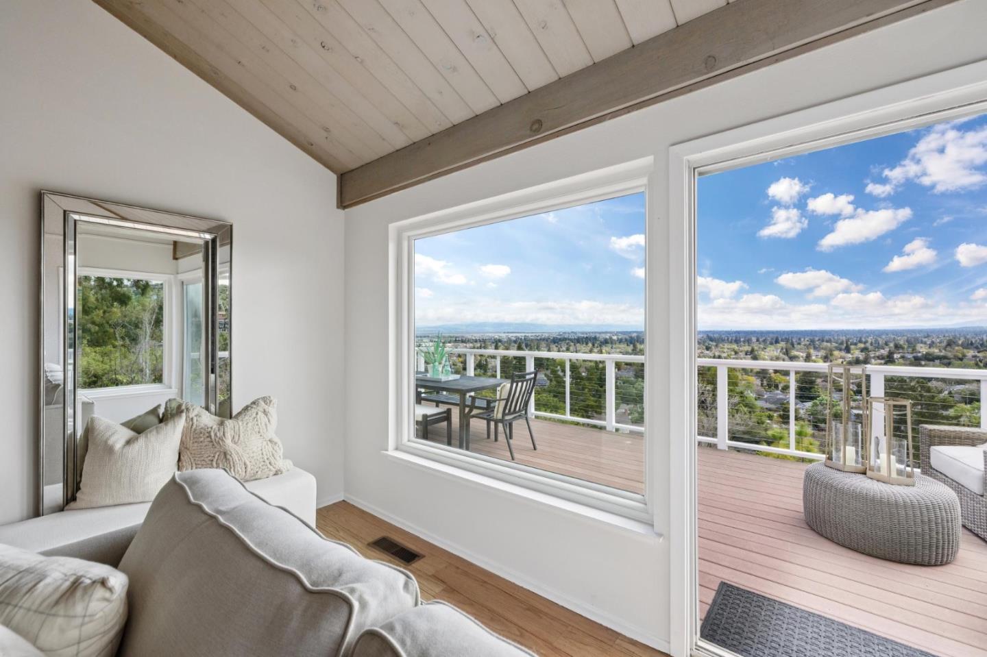 Detail Gallery Image 7 of 36 For 836 Bauer Ct, San Carlos,  CA 94070 - 4 Beds | 2 Baths