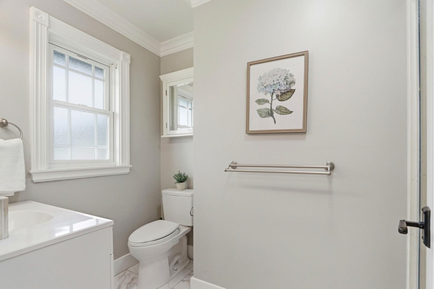 Detail Gallery Image 13 of 20 For 797 Iris Ave, Sunnyvale,  CA 94086 - 3 Beds | 2 Baths