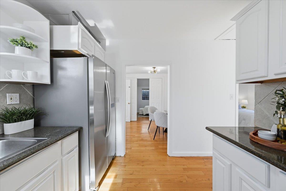 Detail Gallery Image 11 of 56 For 354 Irving Ave, San Jose,  CA 95128 - 4 Beds | 2 Baths