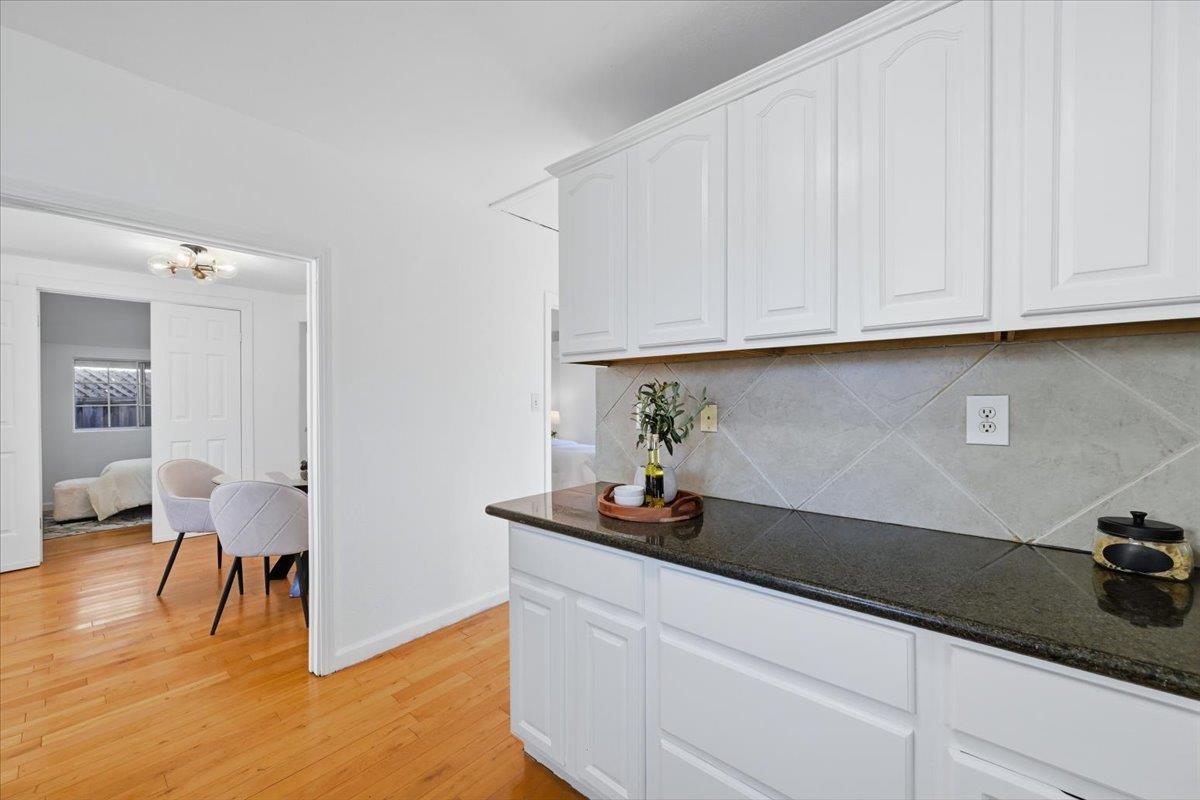 Detail Gallery Image 12 of 56 For 354 Irving Ave, San Jose,  CA 95128 - 4 Beds | 2 Baths