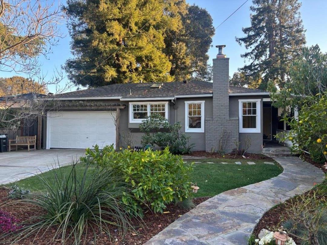 Detail Gallery Image 3 of 28 For 429 Concord Dr, Menlo Park,  CA 94025 - 3 Beds | 2 Baths