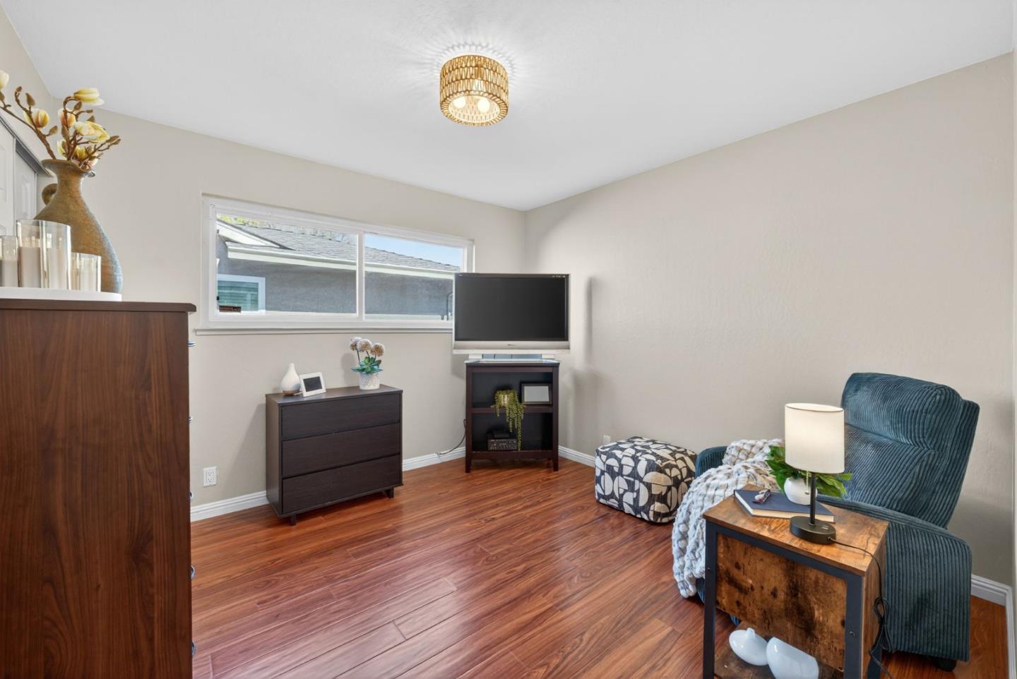 Detail Gallery Image 18 of 44 For 6221 Glider Dr, San Jose,  CA 95123 - 4 Beds | 2 Baths