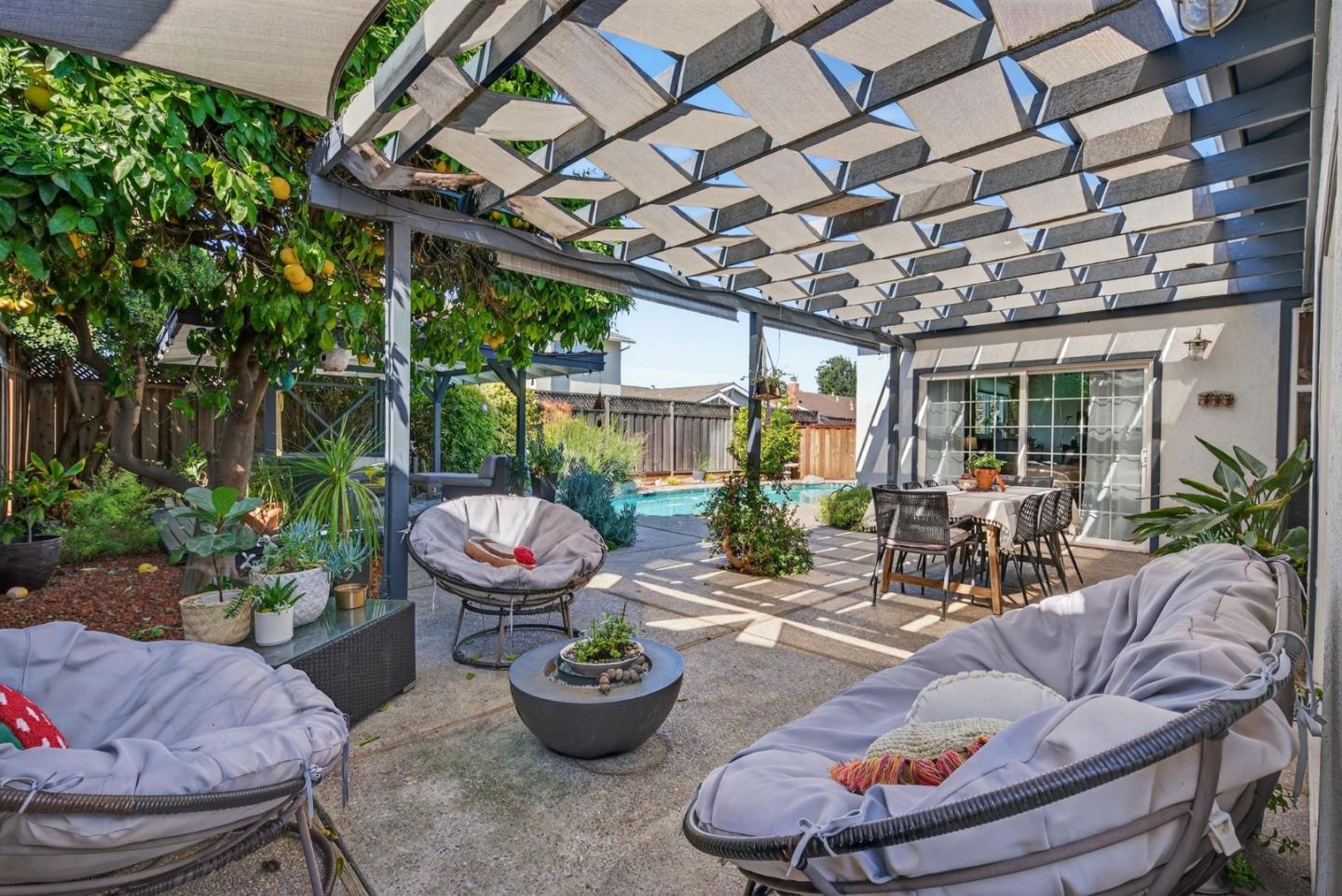 Detail Gallery Image 28 of 44 For 6221 Glider Dr, San Jose,  CA 95123 - 4 Beds | 2 Baths