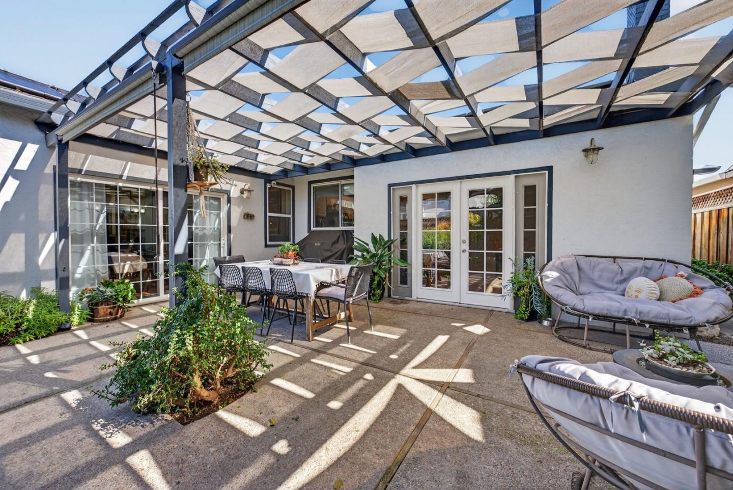 Detail Gallery Image 30 of 44 For 6221 Glider Dr, San Jose,  CA 95123 - 4 Beds | 2 Baths