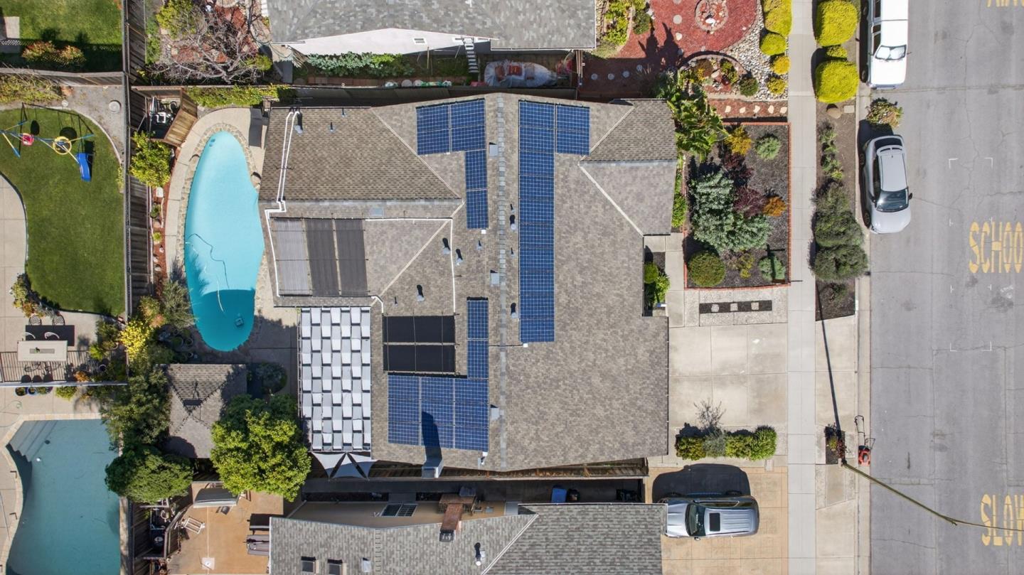 Detail Gallery Image 35 of 44 For 6221 Glider Dr, San Jose,  CA 95123 - 4 Beds | 2 Baths