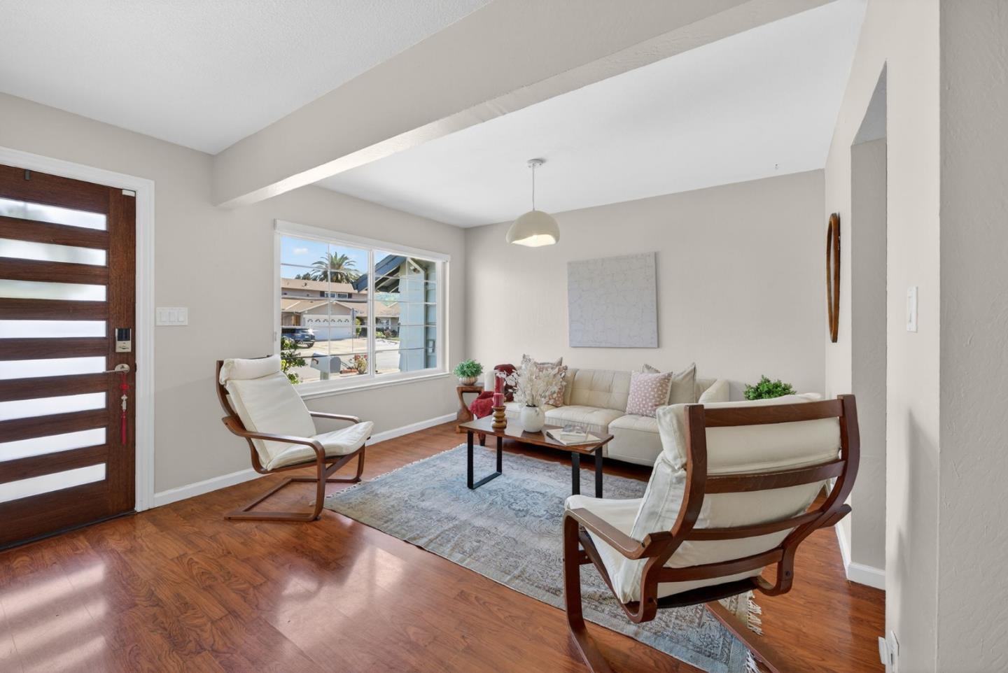 Detail Gallery Image 5 of 44 For 6221 Glider Dr, San Jose,  CA 95123 - 4 Beds | 2 Baths