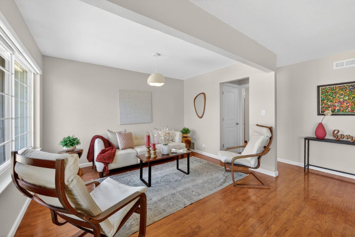 Detail Gallery Image 6 of 44 For 6221 Glider Dr, San Jose,  CA 95123 - 4 Beds | 2 Baths