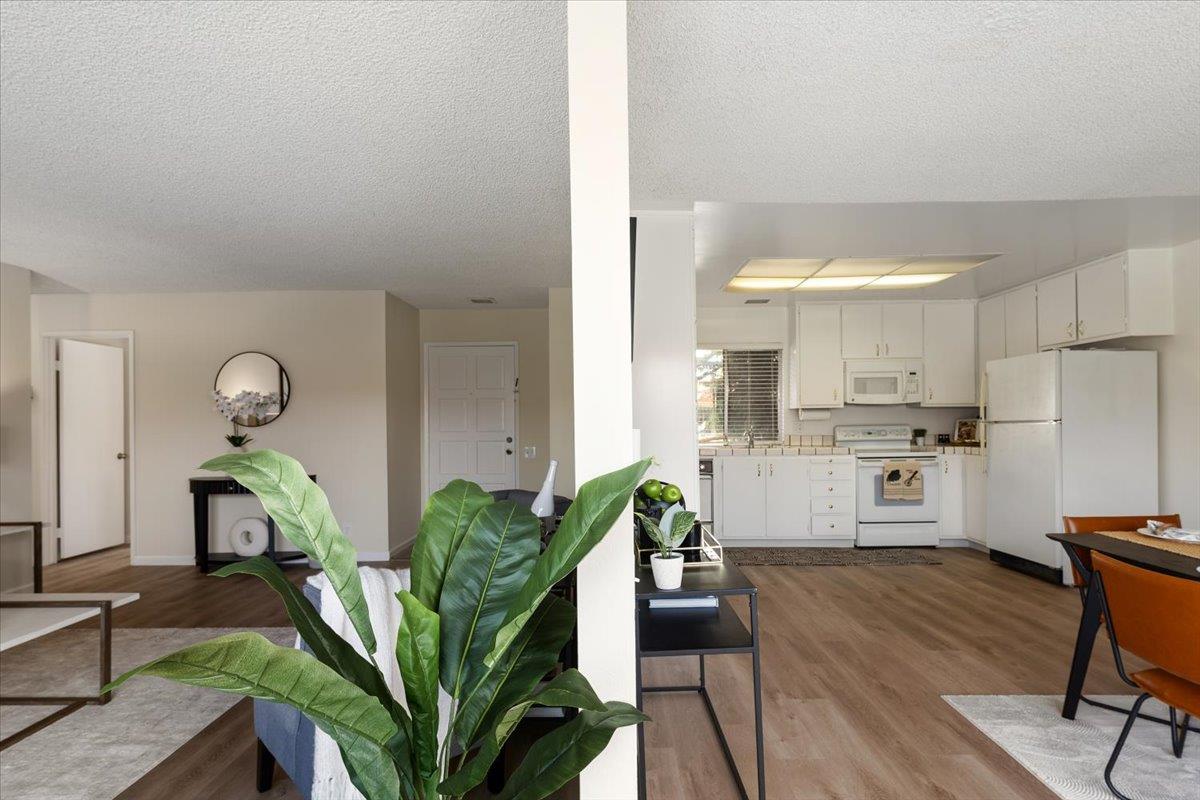 Detail Gallery Image 14 of 33 For 4825 Rue Orleans Ct, San Jose,  CA 95136 - 3 Beds | 2 Baths