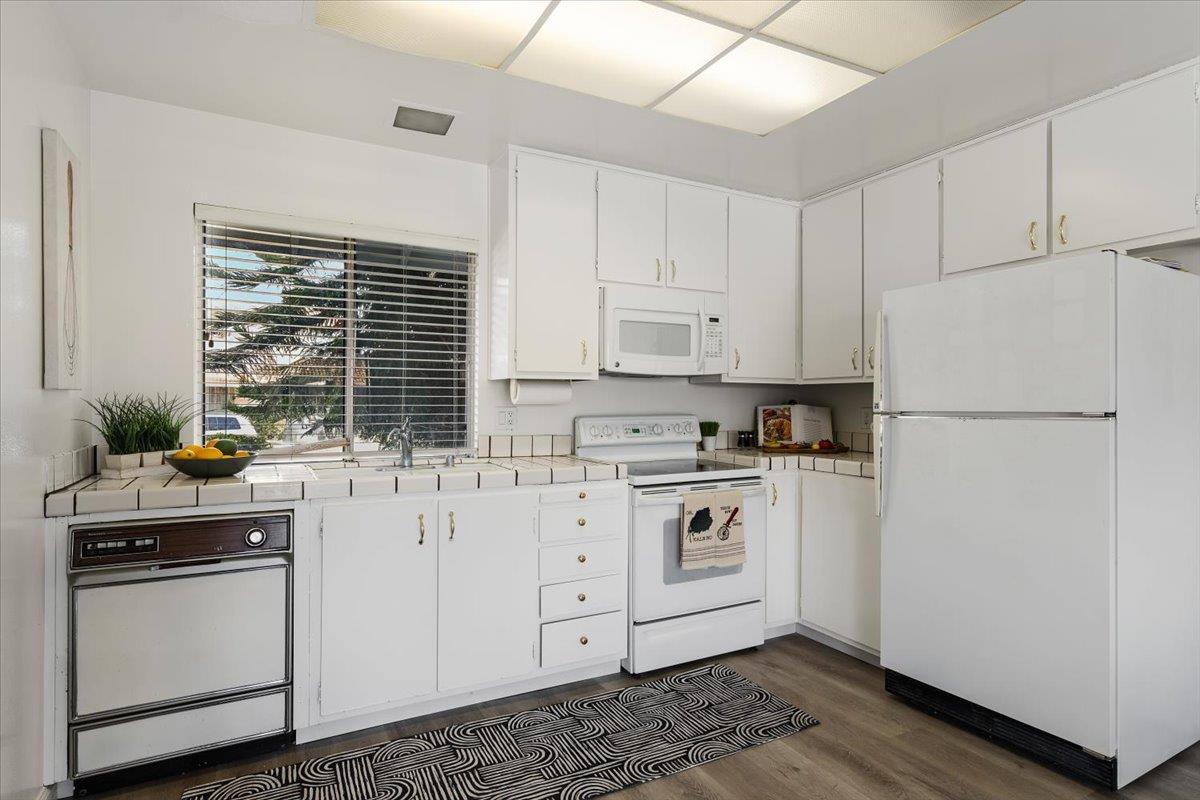 Detail Gallery Image 9 of 33 For 4825 Rue Orleans Ct, San Jose,  CA 95136 - 3 Beds | 2 Baths