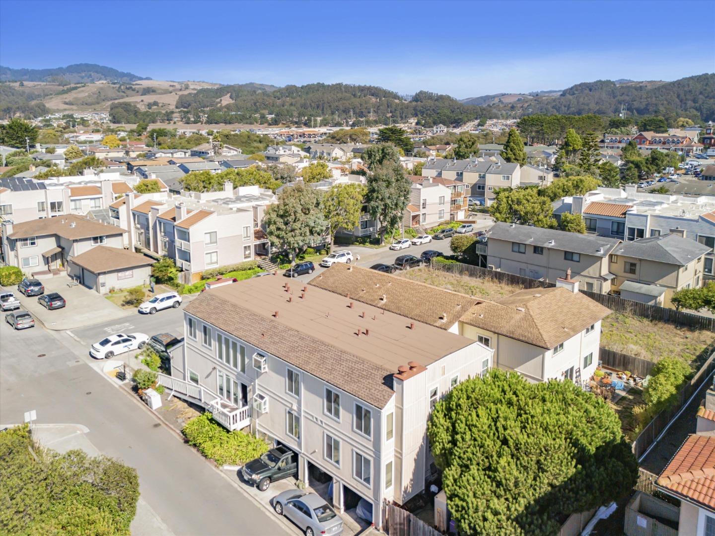 1036 Moss Rd, South Lake Tahoe, CA, 96150