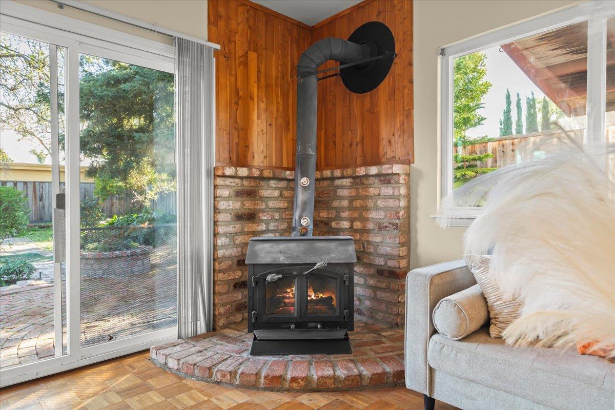 Detail Gallery Image 14 of 52 For 4120 Williams Rd, San Jose,  CA 95117 - 3 Beds | 2 Baths