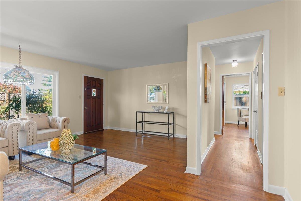 Detail Gallery Image 6 of 52 For 4120 Williams Rd, San Jose,  CA 95117 - 3 Beds | 2 Baths