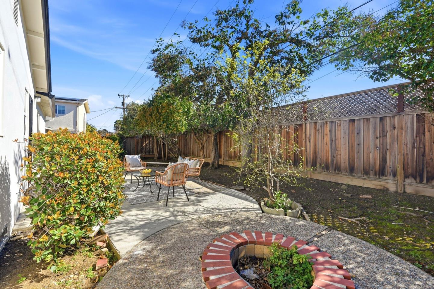 Detail Gallery Image 16 of 17 For 886 Brent Dr, Cupertino,  CA 95014 - 3 Beds | 2 Baths