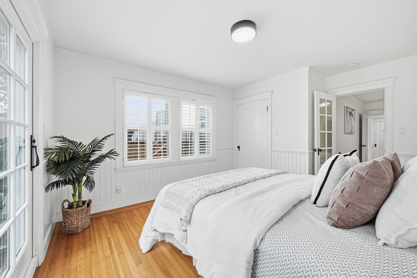 Detail Gallery Image 23 of 45 For 2270 30th Ave, San Francisco,  CA 94116 - 3 Beds | 1 Baths