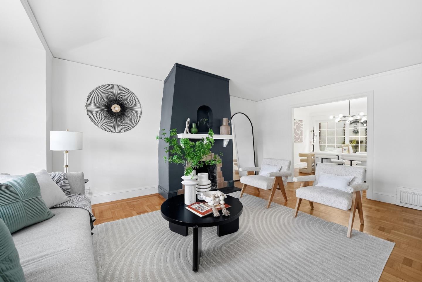 Detail Gallery Image 4 of 45 For 2270 30th Ave, San Francisco,  CA 94116 - 3 Beds | 1 Baths