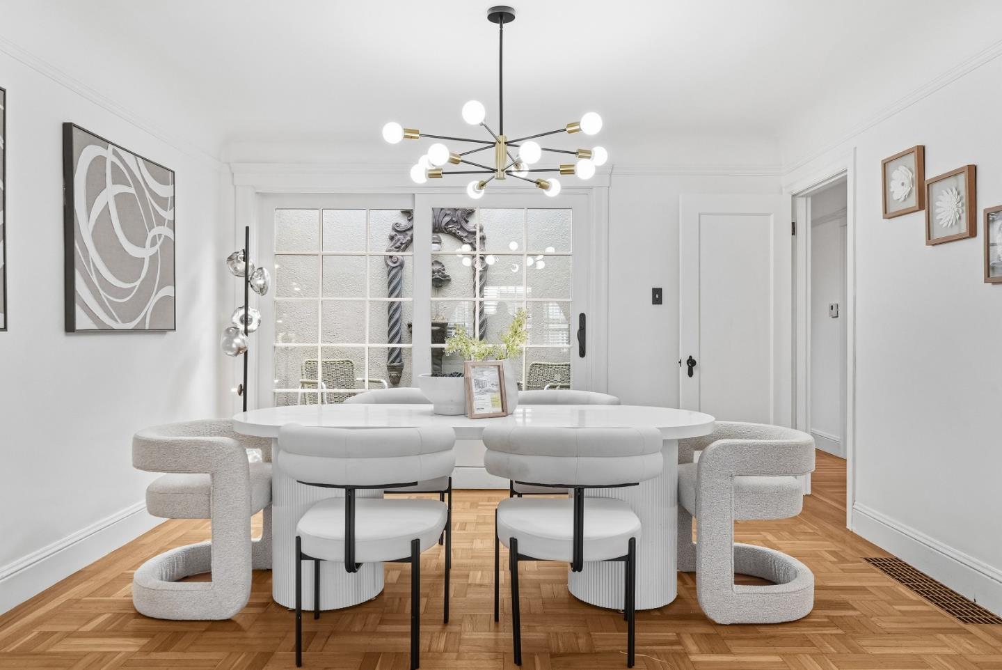 Detail Gallery Image 7 of 45 For 2270 30th Ave, San Francisco,  CA 94116 - 3 Beds | 1 Baths