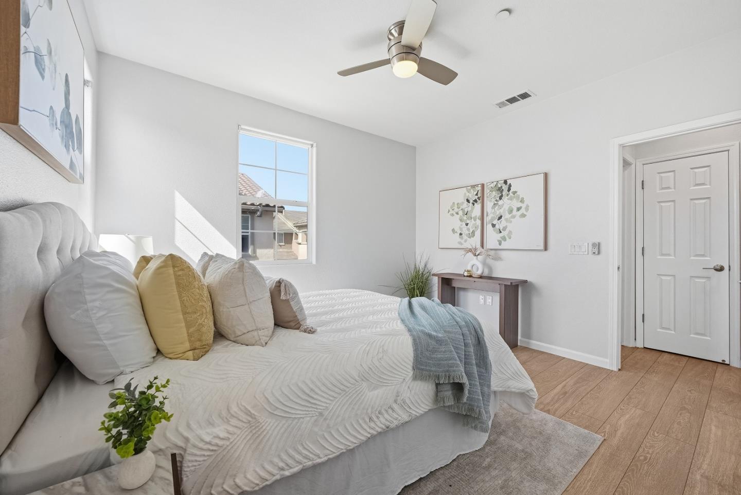 Photo #17: ML82037452 Listing: Photo #17