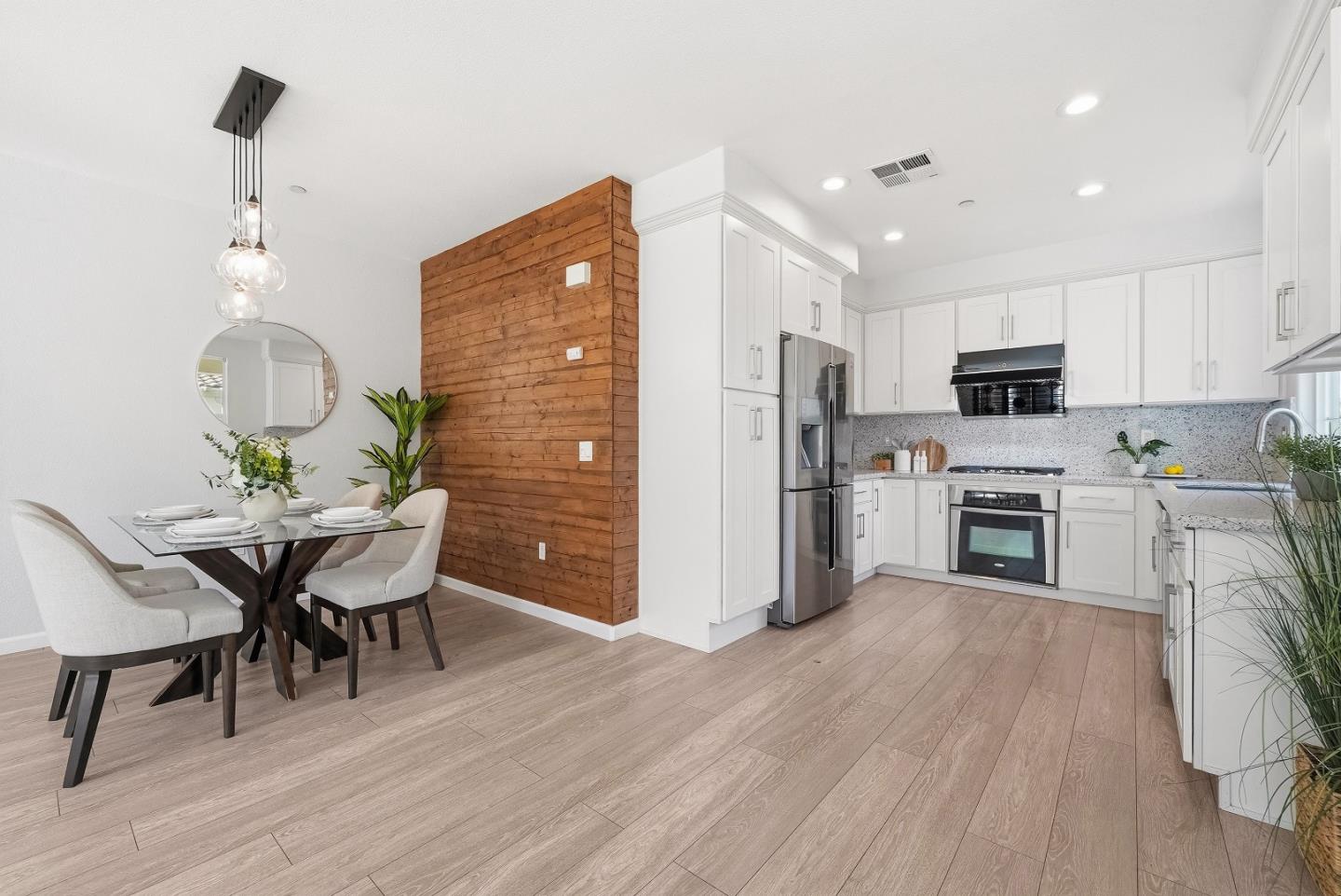 Photo #7: ML82037452 Listing: Photo #7