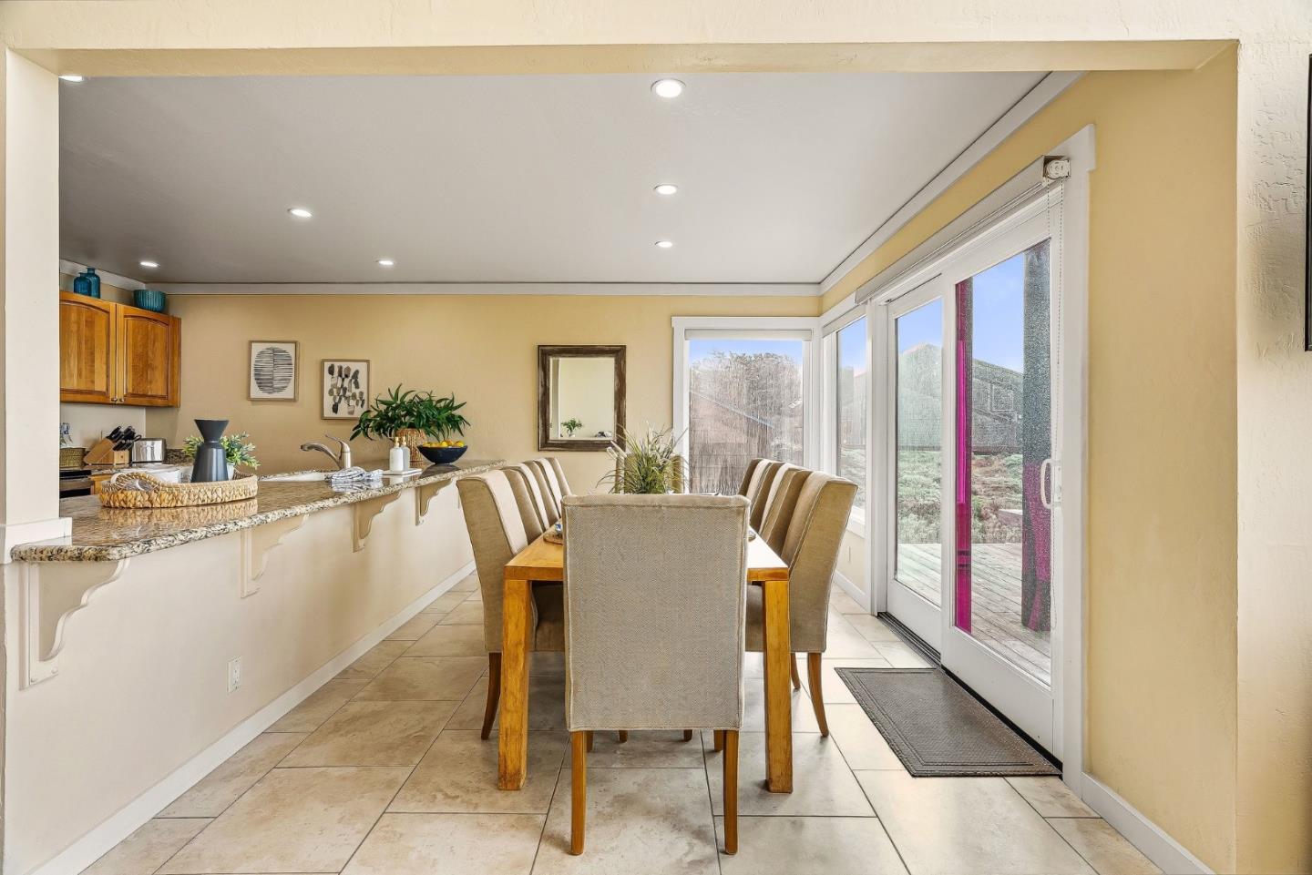 Detail Gallery Image 14 of 48 For 262 Monterey Dunes Way, Moss Landing,  CA 95039 - 4 Beds | 3 Baths