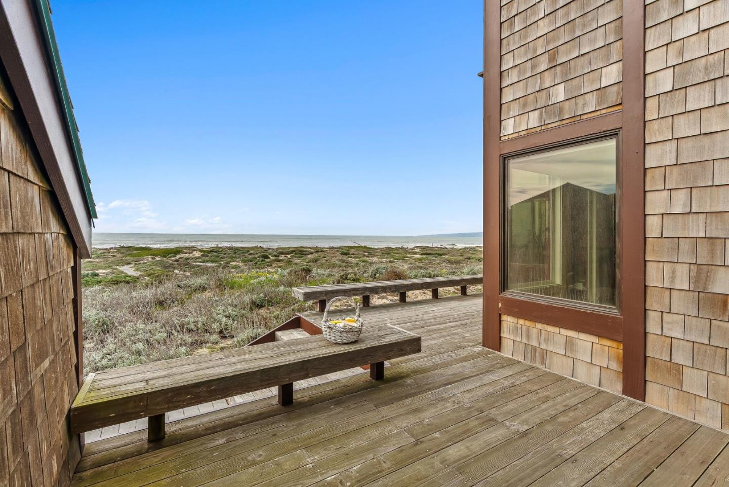 Detail Gallery Image 23 of 48 For 262 Monterey Dunes Way, Moss Landing,  CA 95039 - 4 Beds | 3 Baths