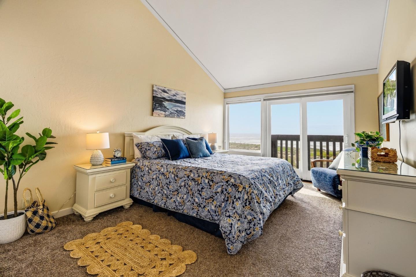 Detail Gallery Image 27 of 48 For 262 Monterey Dunes Way, Moss Landing,  CA 95039 - 4 Beds | 3 Baths