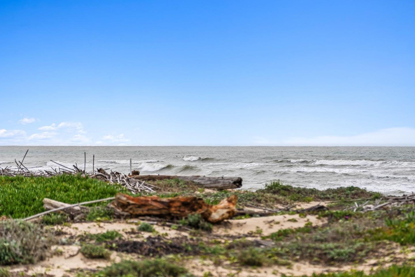 Detail Gallery Image 39 of 48 For 262 Monterey Dunes Way, Moss Landing,  CA 95039 - 4 Beds | 3 Baths