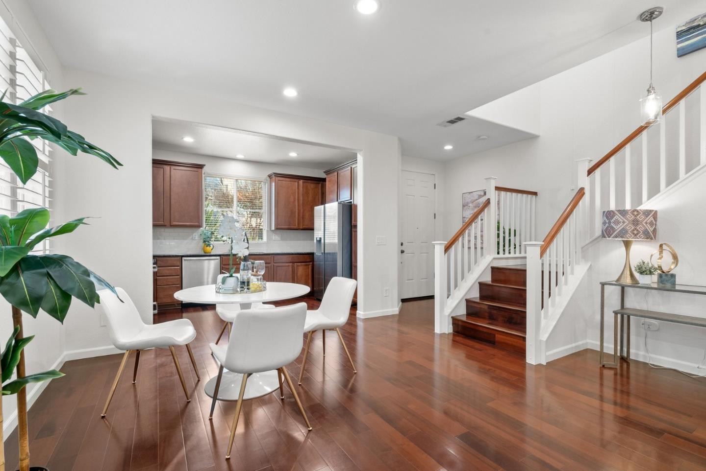 Detail Gallery Image 12 of 29 For 694 N 9th St, San Jose,  CA 95112 - 3 Beds | 2/1 Baths