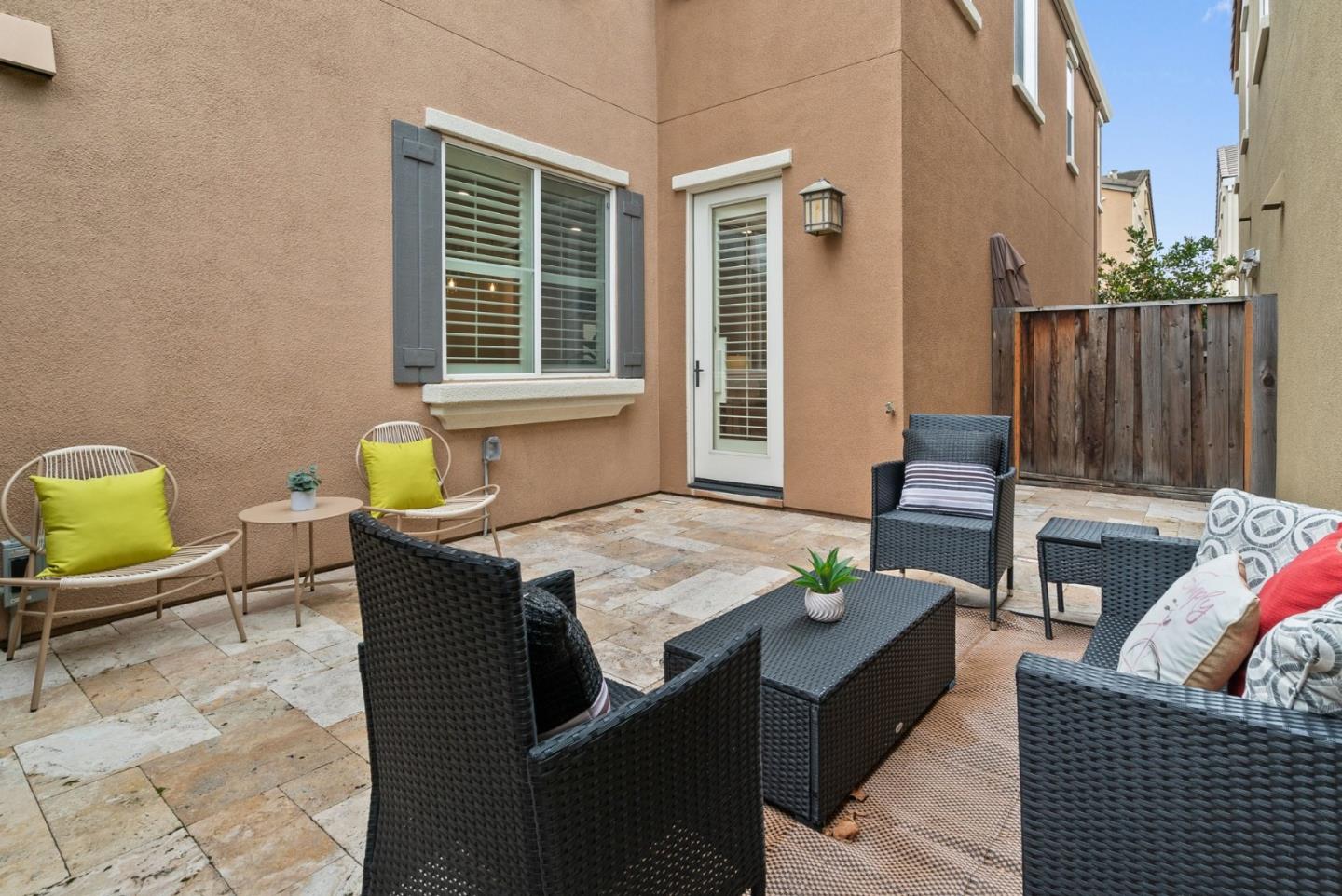 Detail Gallery Image 24 of 29 For 694 N 9th St, San Jose,  CA 95112 - 3 Beds | 2/1 Baths