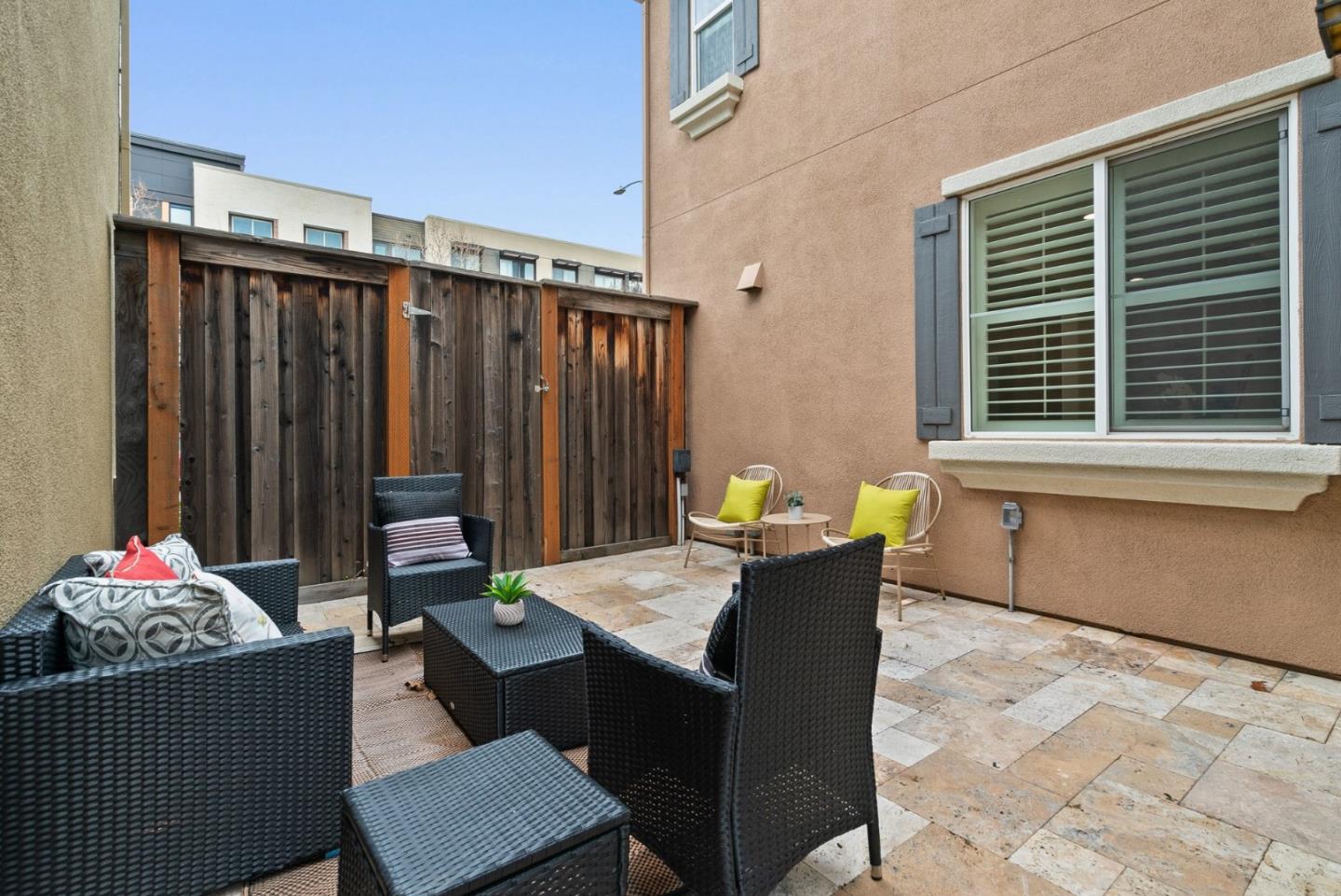 Detail Gallery Image 25 of 29 For 694 N 9th St, San Jose,  CA 95112 - 3 Beds | 2/1 Baths