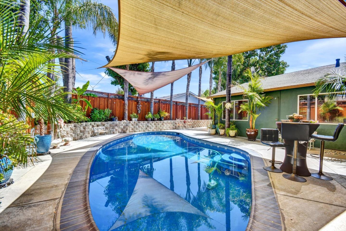 Detail Gallery Image 4 of 55 For 101 Avenida Espana, San Jose,  CA 95139 - 4 Beds | 2 Baths