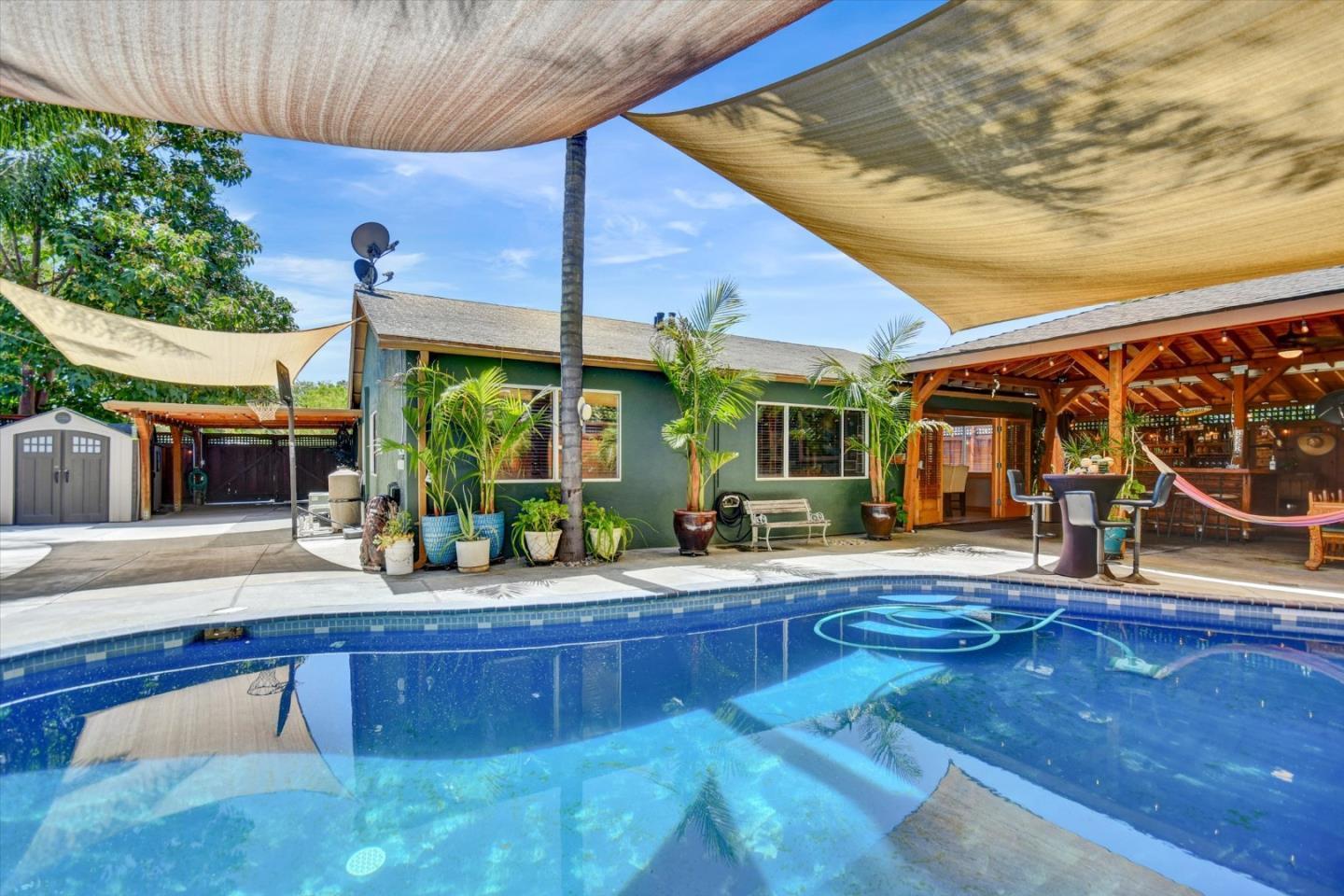 Detail Gallery Image 7 of 55 For 101 Avenida Espana, San Jose,  CA 95139 - 4 Beds | 2 Baths