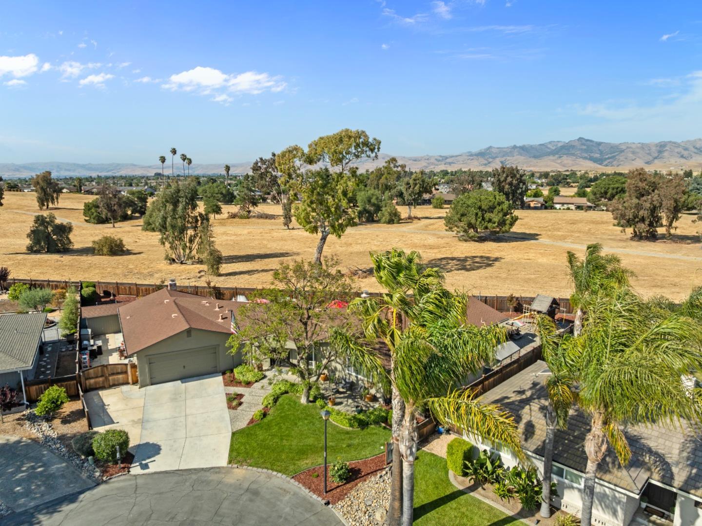 Detail Gallery Image 55 of 60 For 60 Dots Cir, Hollister,  CA 95023 - 3 Beds | 2/1 Baths