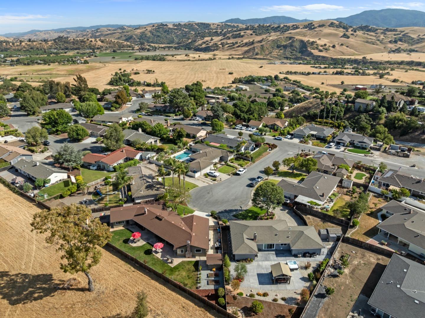 Detail Gallery Image 58 of 60 For 60 Dots Cir, Hollister,  CA 95023 - 3 Beds | 2/1 Baths