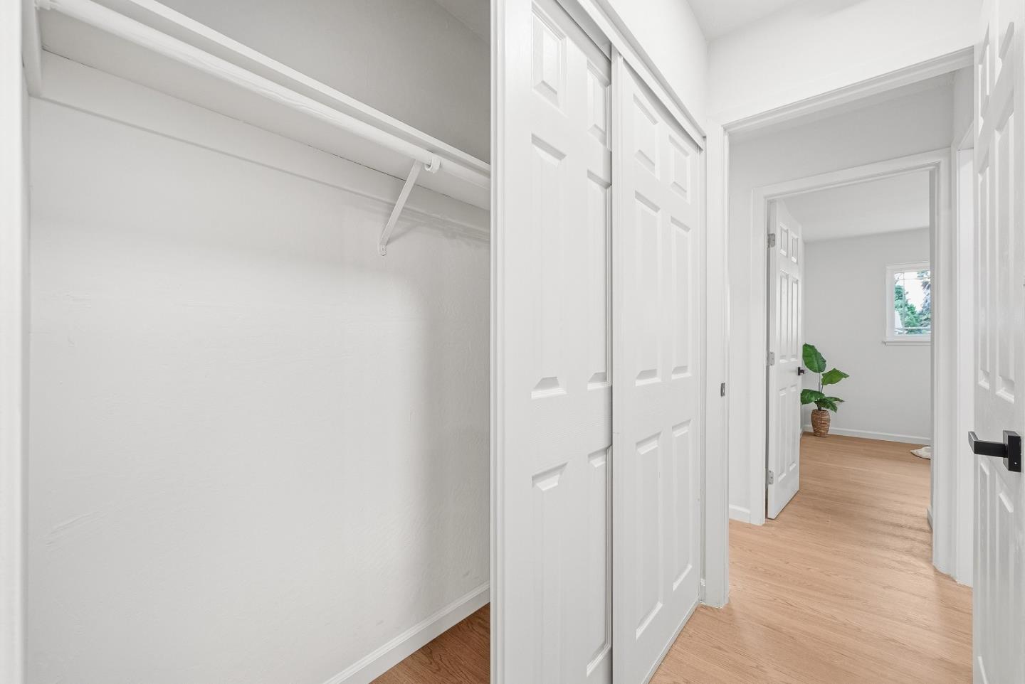 Detail Gallery Image 20 of 35 For 774 San Lucas Ave, Mountain View,  CA 94043 - 4 Beds | 2 Baths