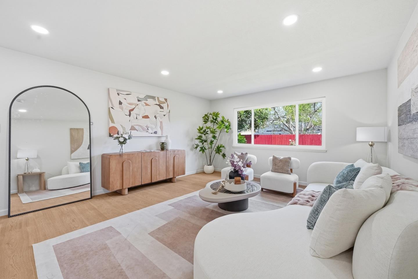 Detail Gallery Image 4 of 35 For 774 San Lucas Ave, Mountain View,  CA 94043 - 4 Beds | 2 Baths