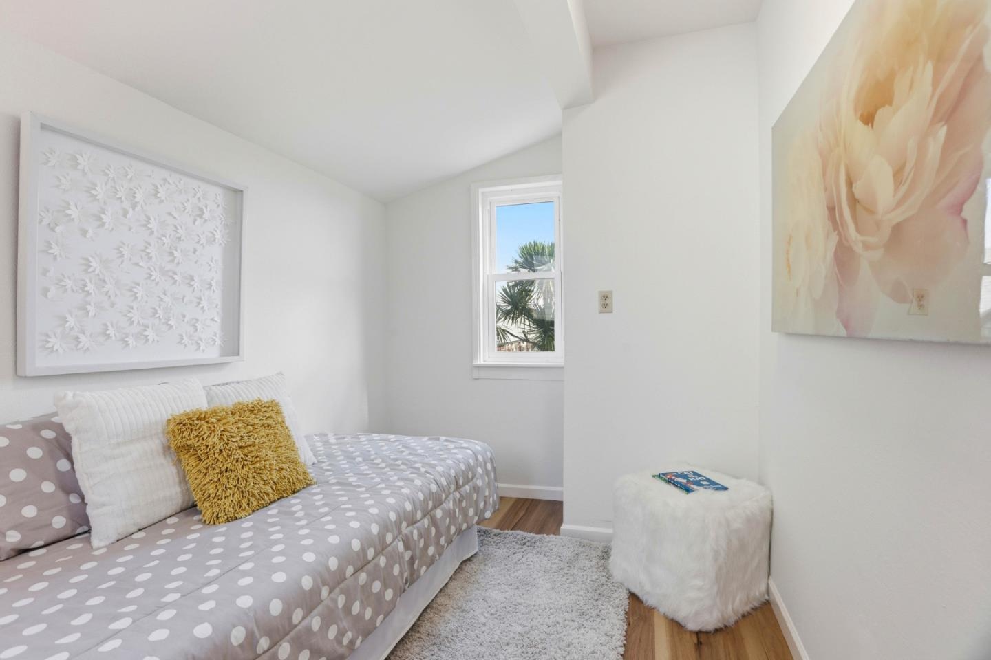 Detail Gallery Image 16 of 43 For 151 Anderson St, San Francisco,  CA 94110 - 3 Beds | 2 Baths