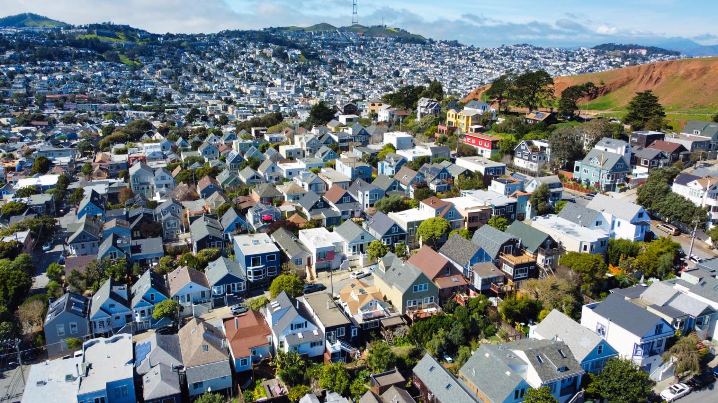 Detail Gallery Image 34 of 43 For 151 Anderson St, San Francisco,  CA 94110 - 3 Beds | 2 Baths