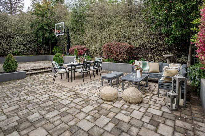 Detail Gallery Image 31 of 33 For 638 Oregon Ave, San Mateo,  CA 94402 - 4 Beds | 3 Baths