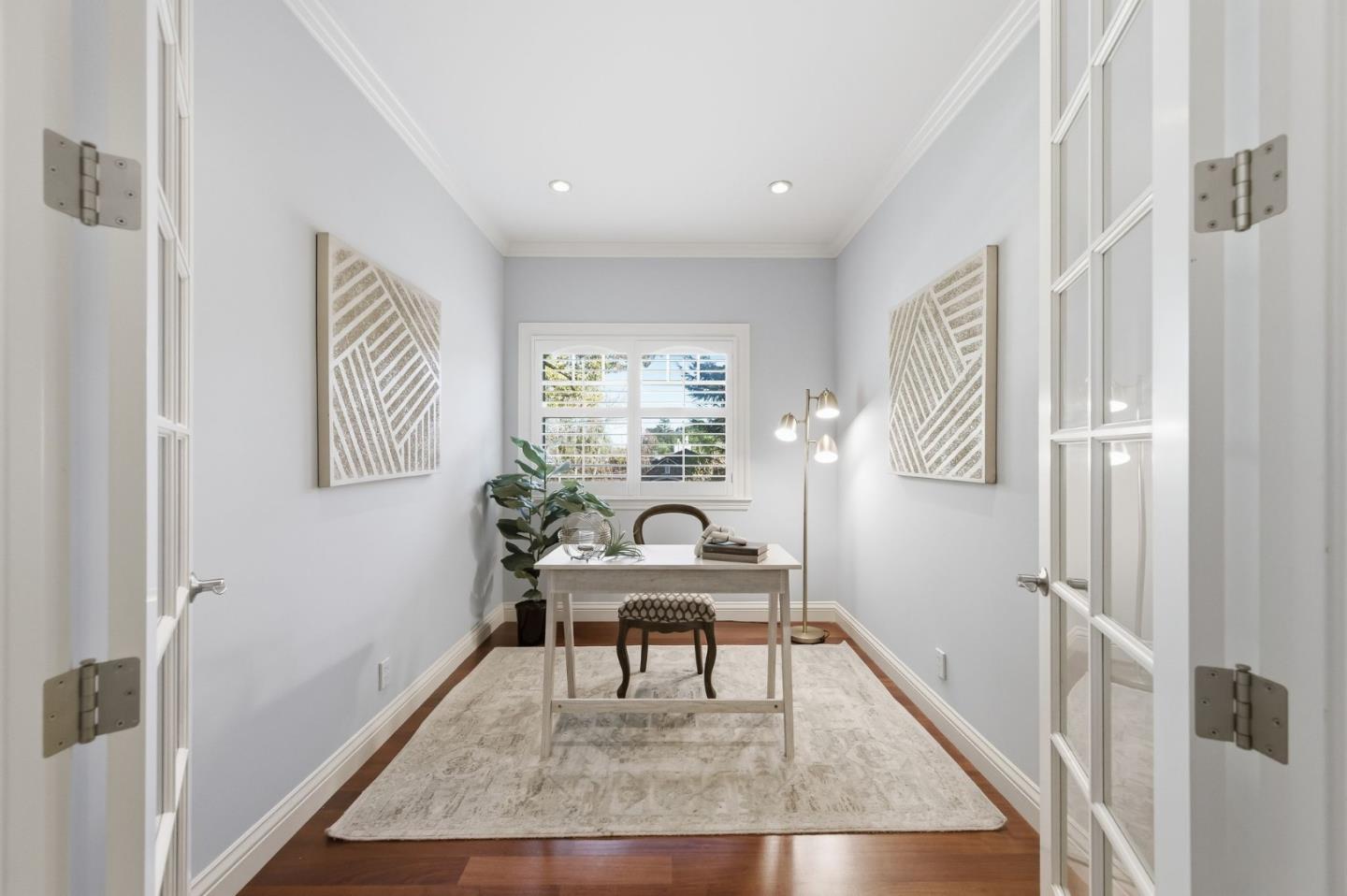 Detail Gallery Image 15 of 24 For 26 Beverly Dr, San Carlos,  CA 94070 - 3 Beds | 2/1 Baths